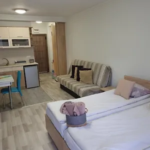 https://rublevka-apartment.varna-hotels.com